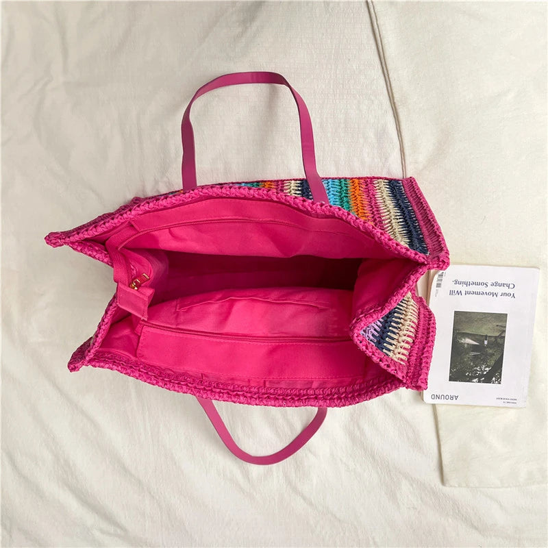 intérieur du grand sac en paille