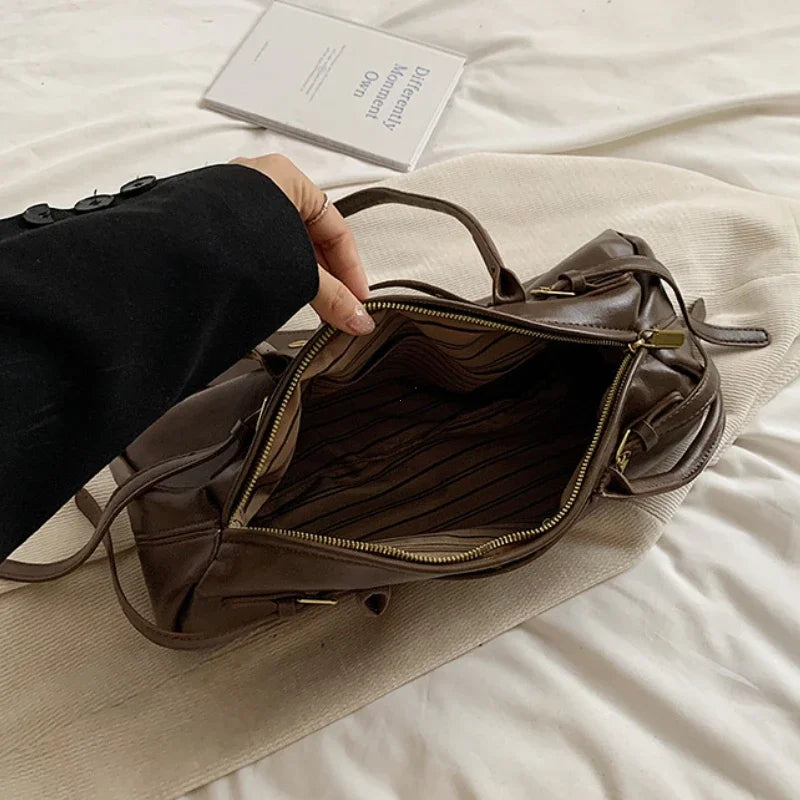 interieur sac cabas porte epaule 