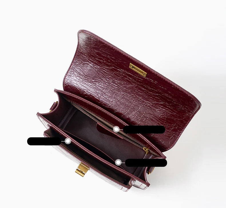 intérieur du sac bandouliere rigide