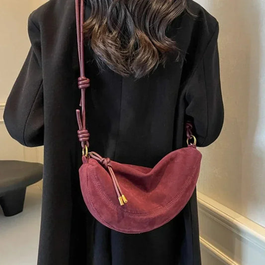 sac banane femme porté