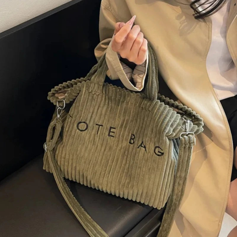 sac bandoulière velours cotelé tendance