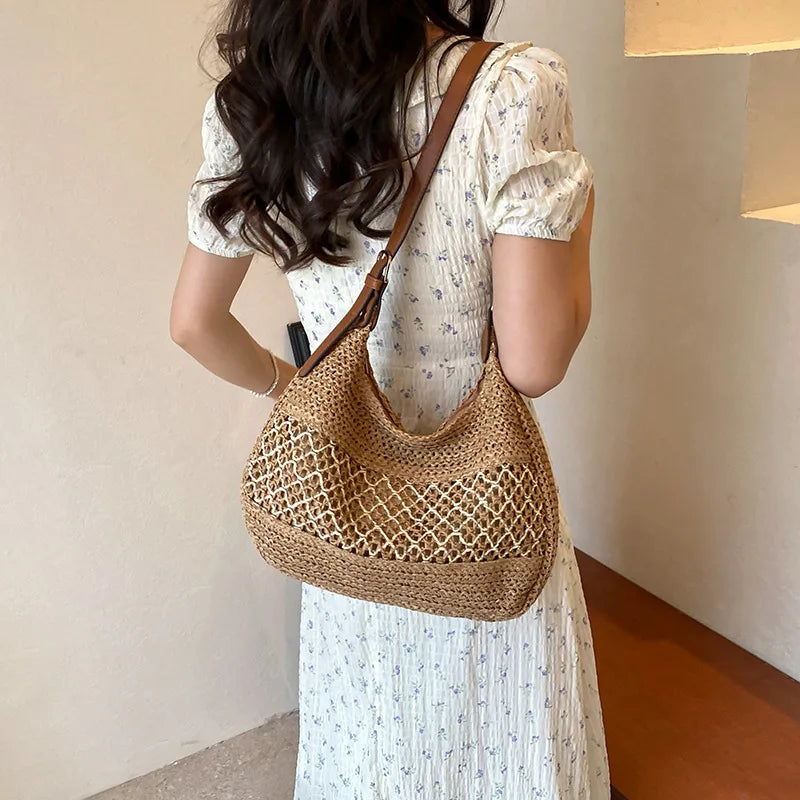 sac a main en paille tressee beige