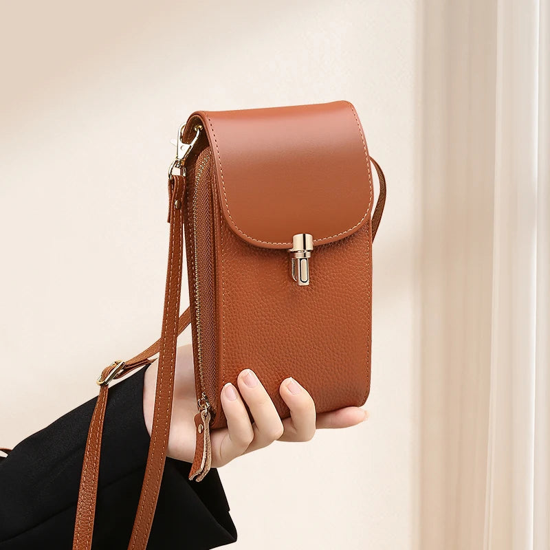 pochette telephone en cuir marron