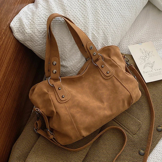 Sac cabas camel en suédine avec double anse et bandoulière
