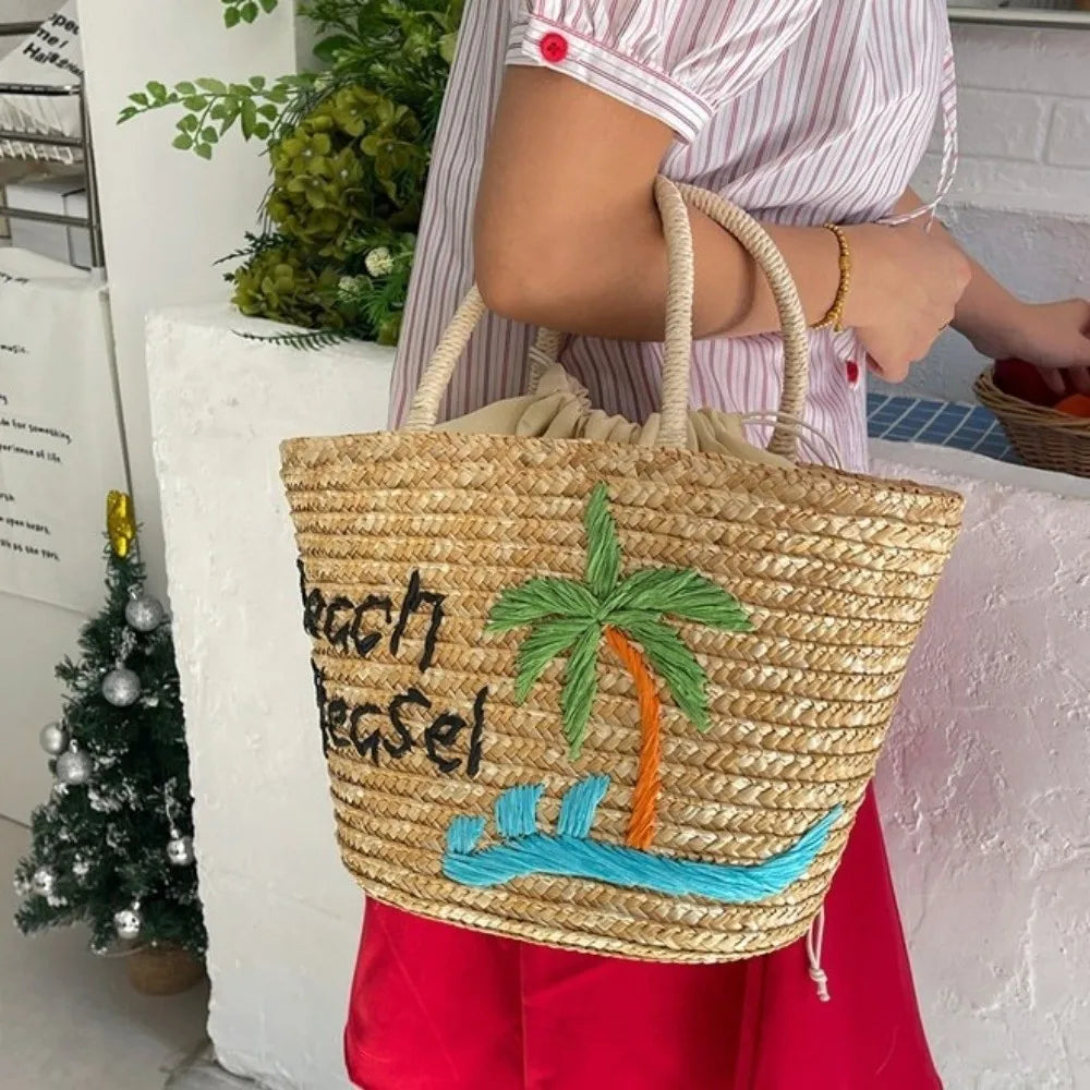 sac en paille brode chic