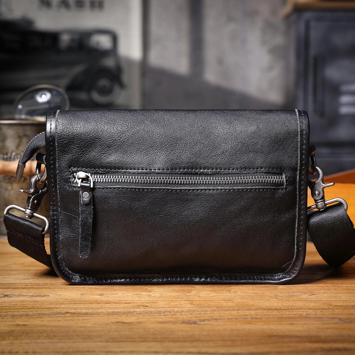 pochette sacoche avec fermeture