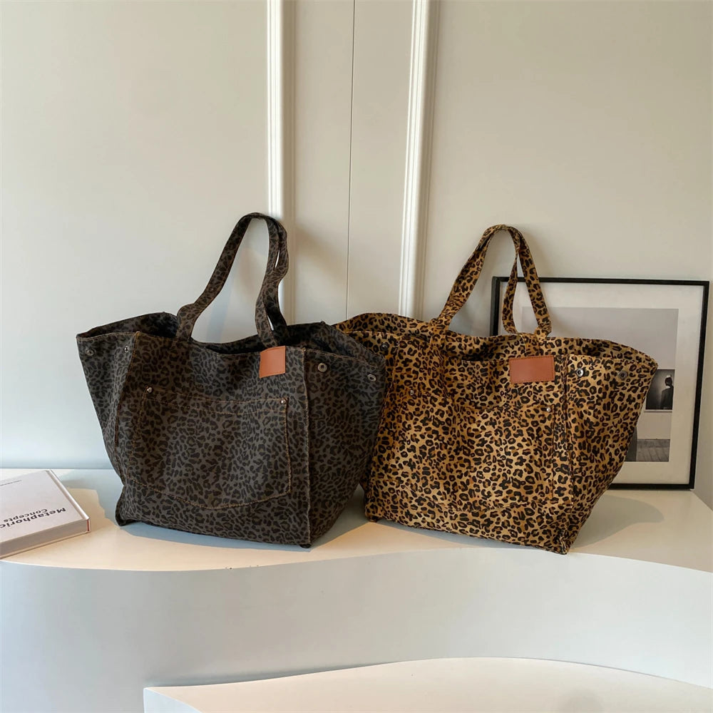 grand sac de plage en tissu leopard