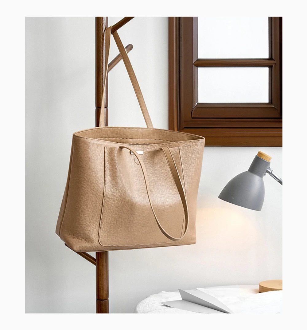 sac en cuir pour les cours spacieux beige