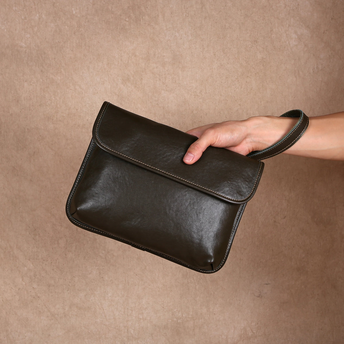 pochette homme cuir bandouliere a main
