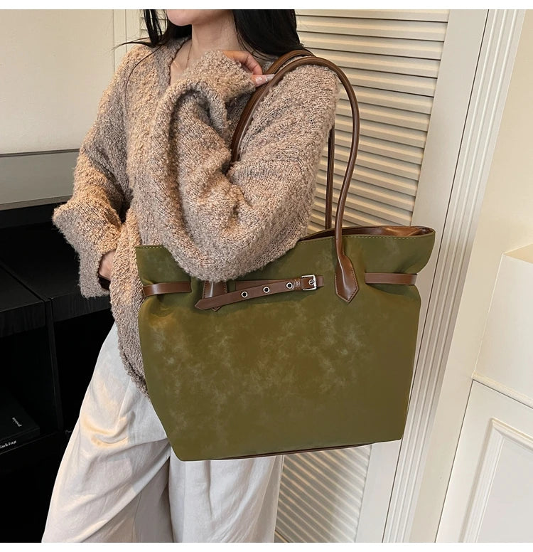 sac a main lyceenne vert