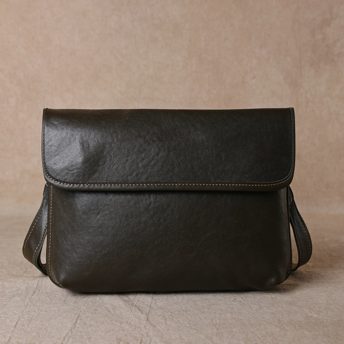 pochette homme cuir bandouliere vert militaire