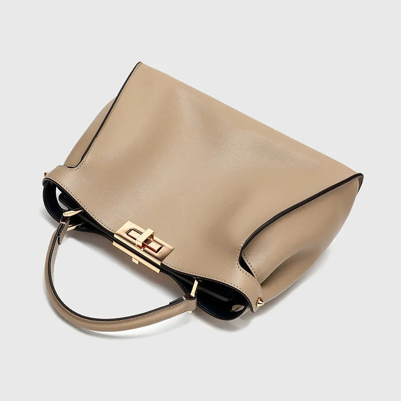 grand sac cuir de vache de couleur beige