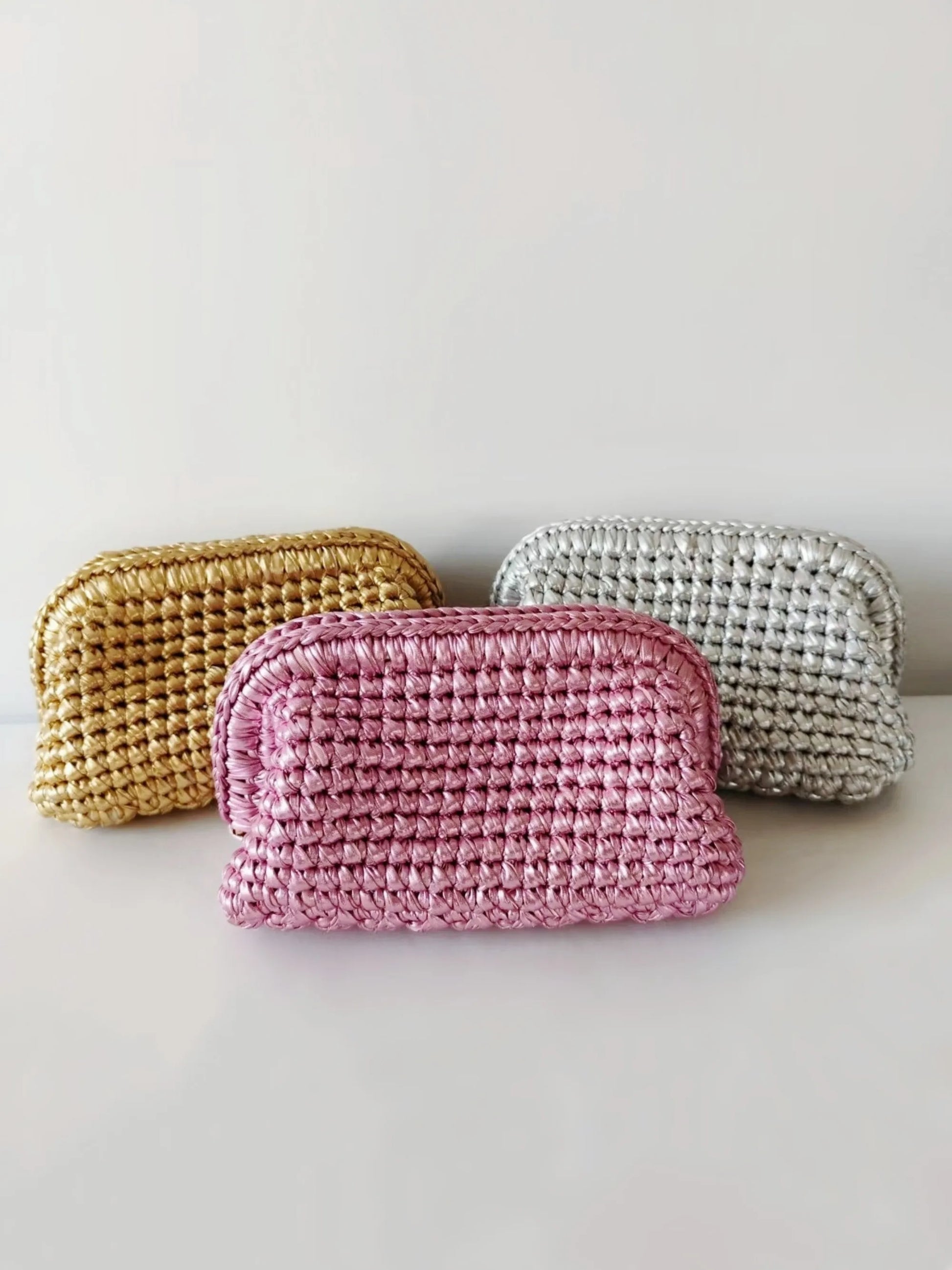 pochette en crochet metalisé