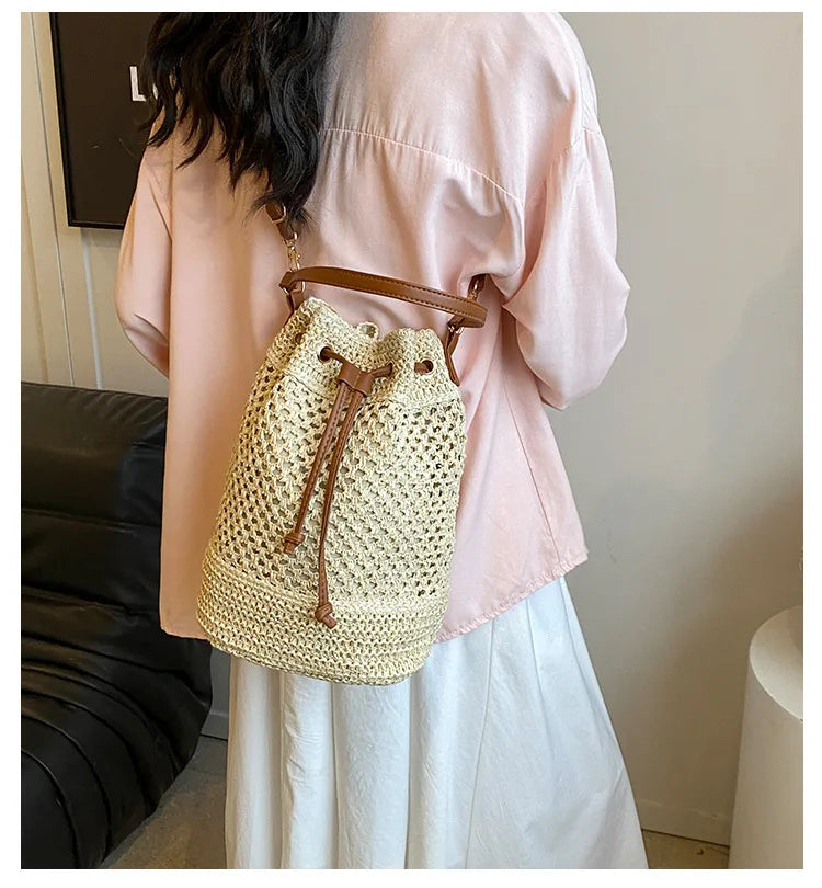 sac bourse en paille bandouliere