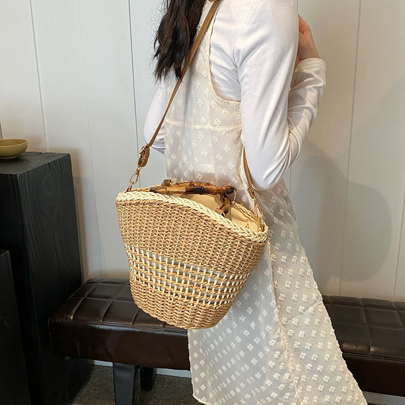 sac en paille luxe beige