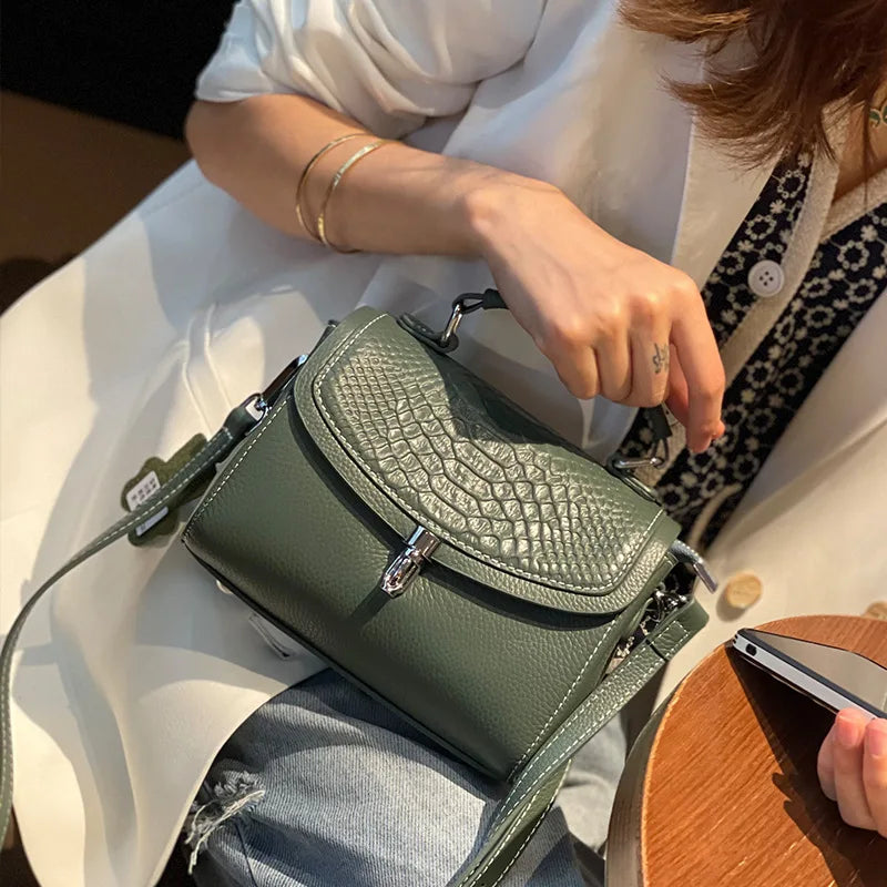 sac a main bandouliere luxe vert