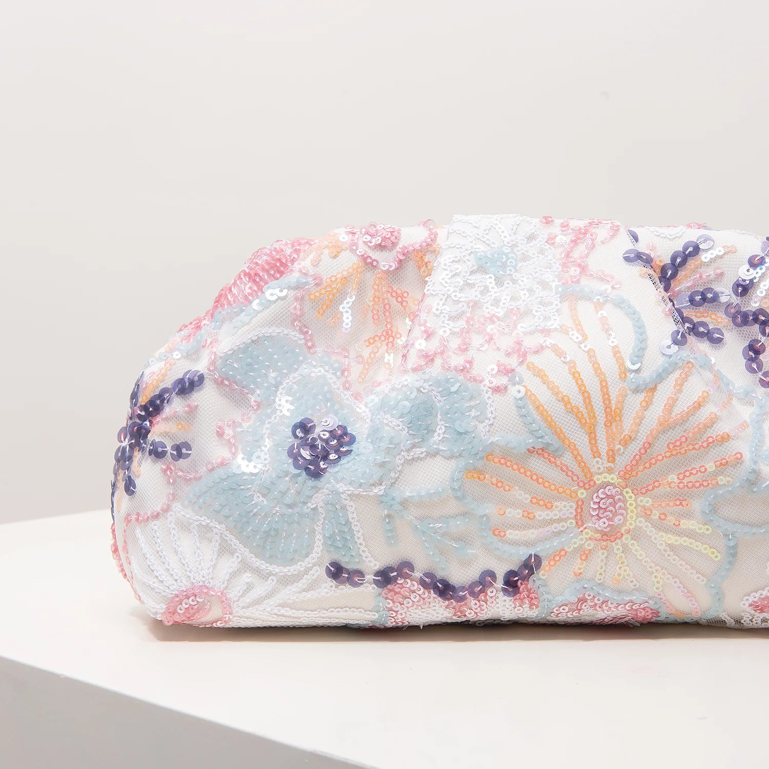 pochette a sequins blanc