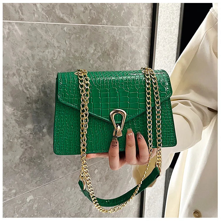 sac bandouliere imitation croco vert brillant