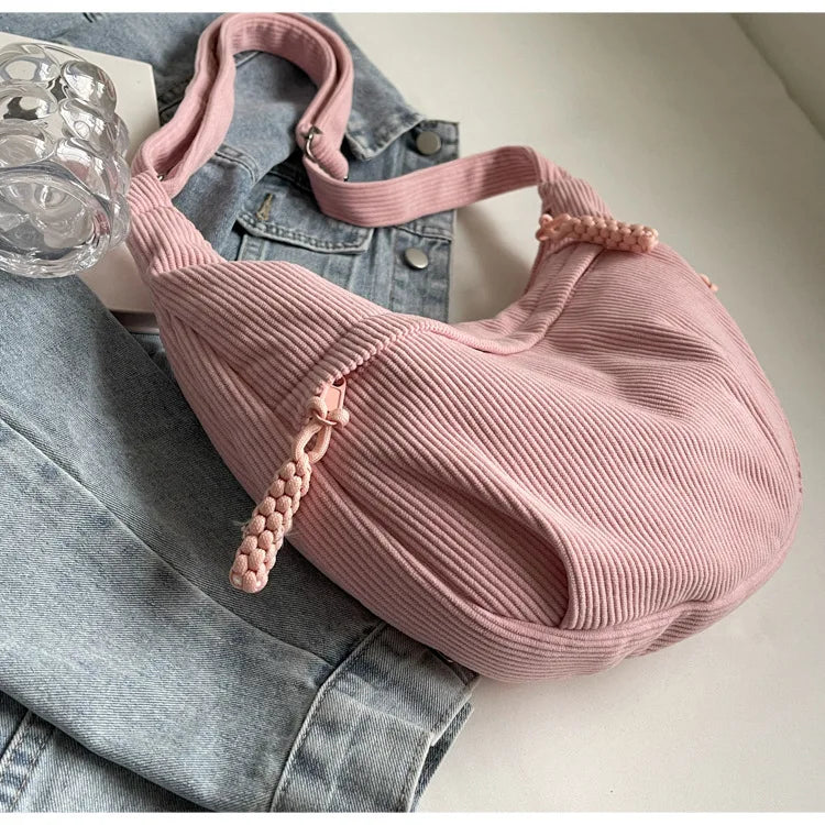 details du sac banane velours