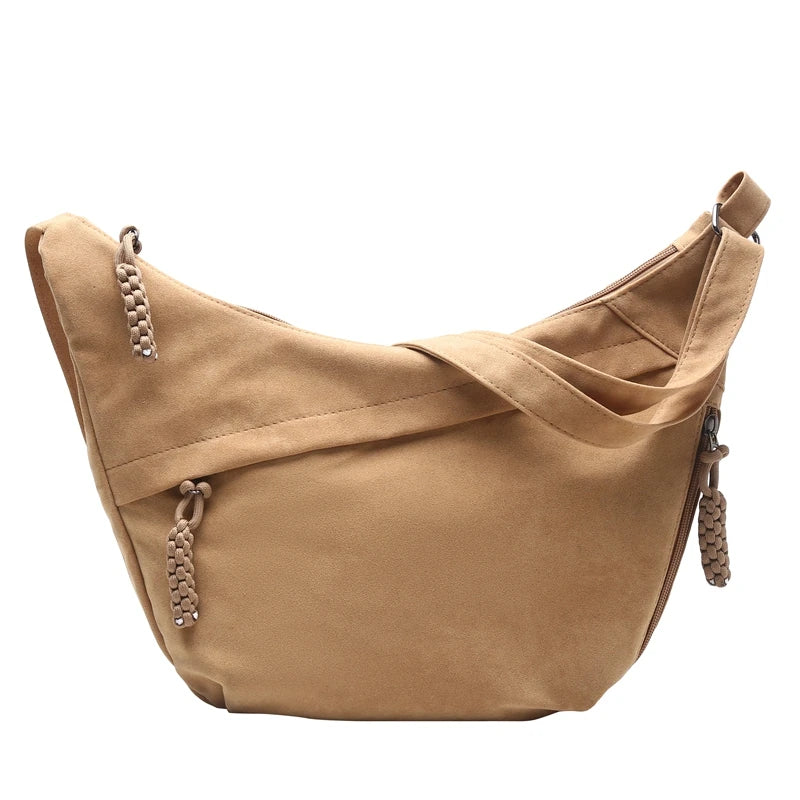 sac besace en daim couleur beige