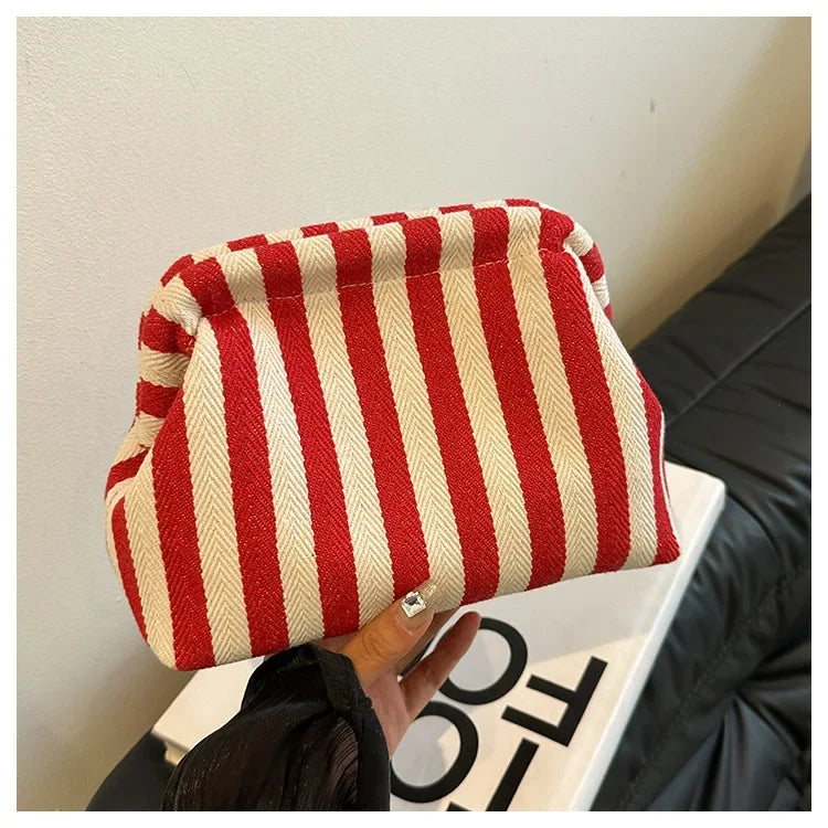 pochette femme en tissu raye rouge et blanche