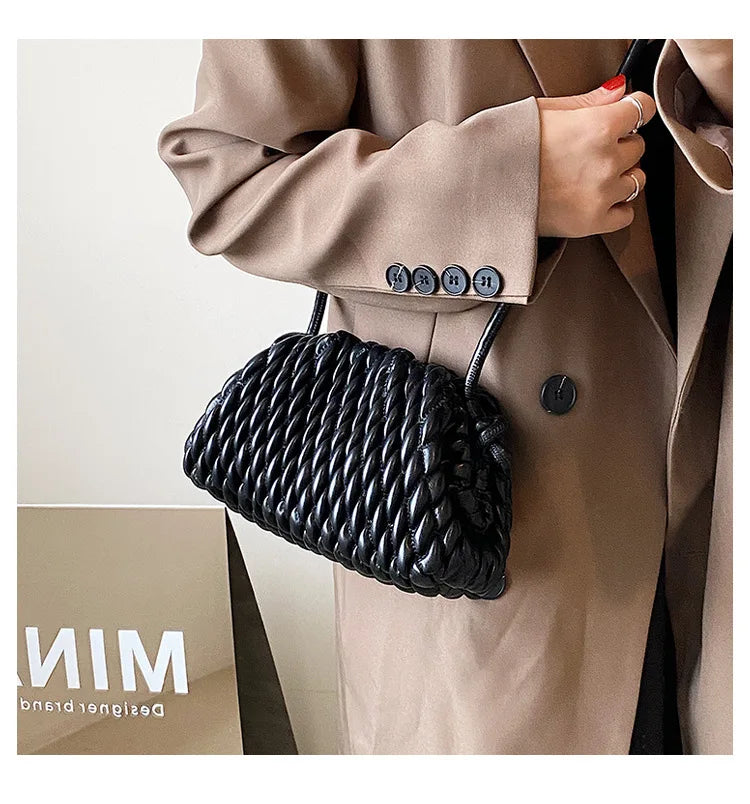 sac pochette porté bandouliere couleur noir