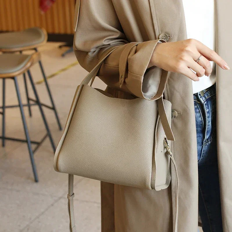 sac a main en cuir beige