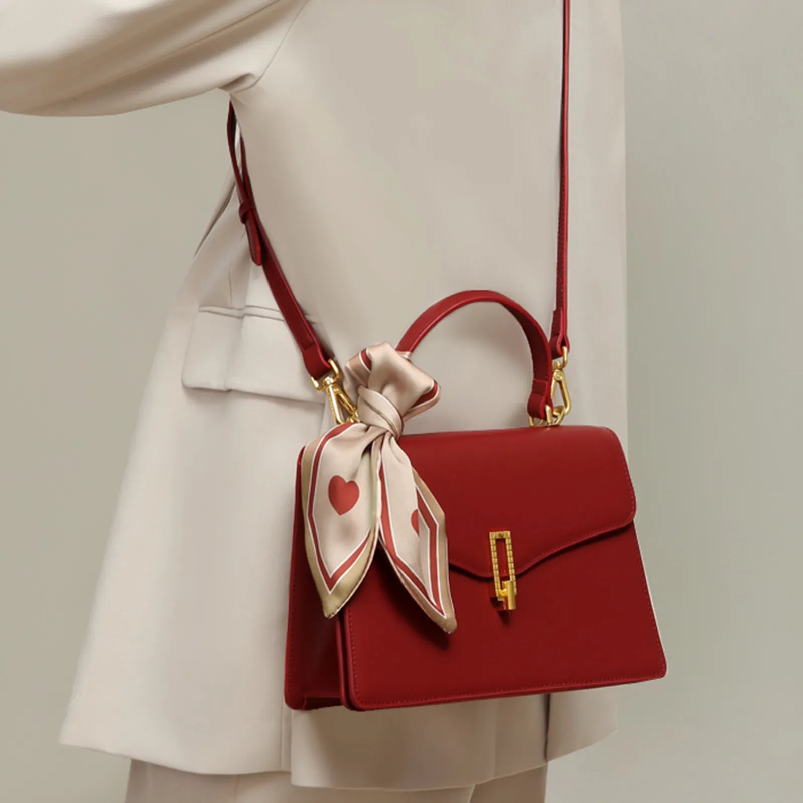 sac rouge luxe