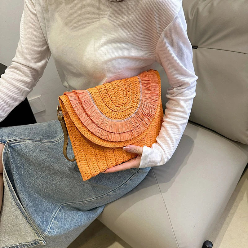 pochette en paille ete