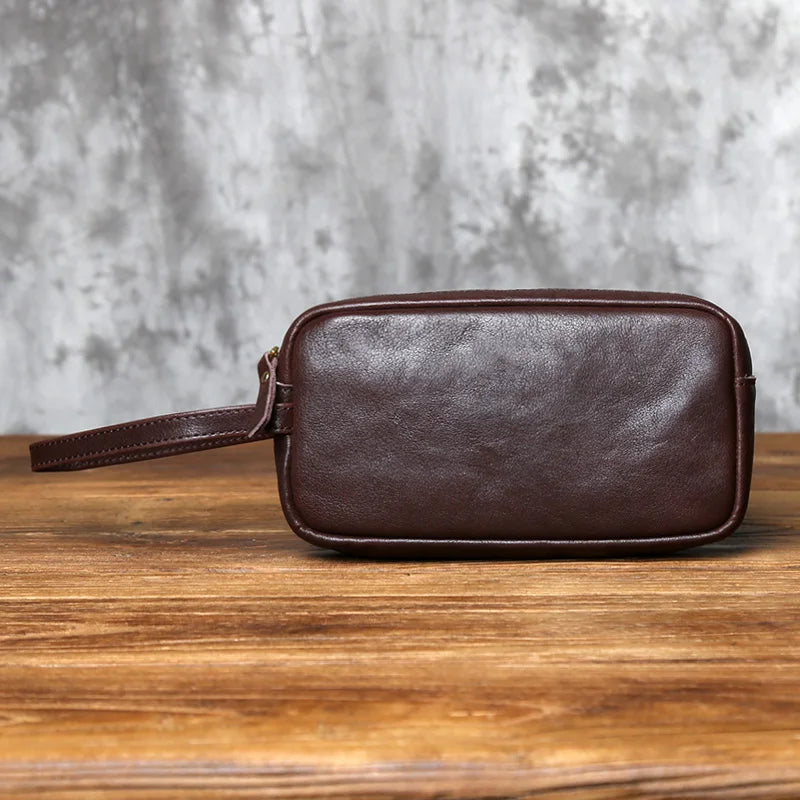 petite pochette homme luxe en cuir marron