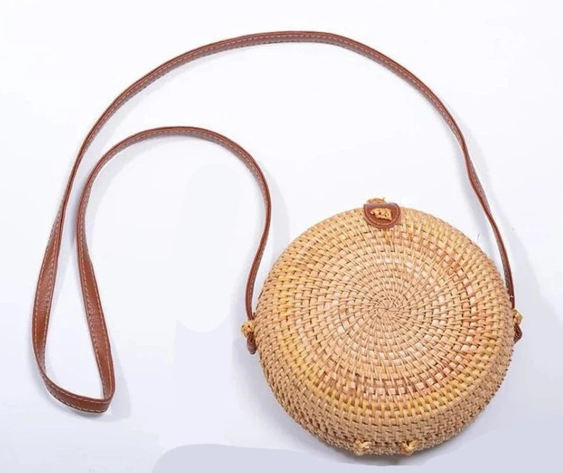 petit sac a main rond en paille