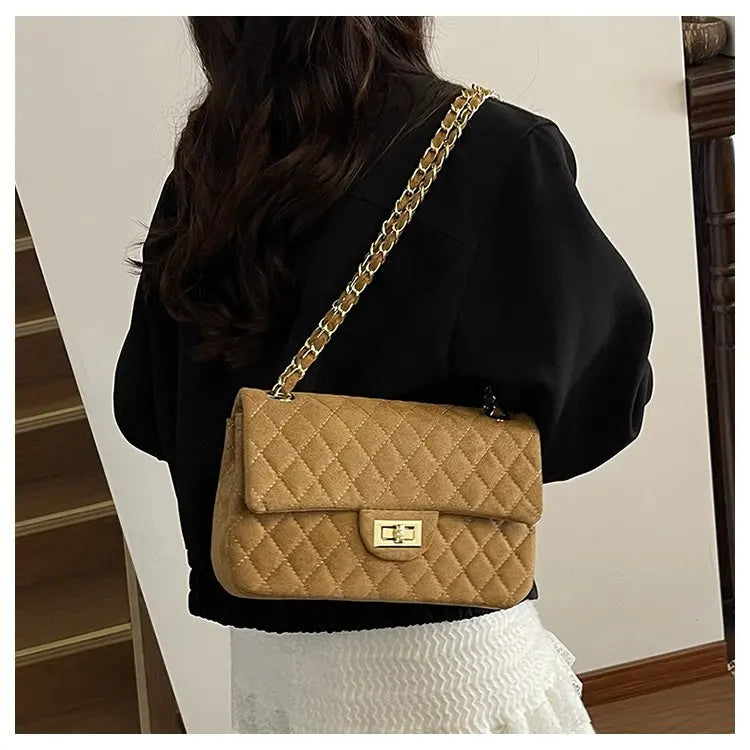 sac bandouliere avec chaine matelassé