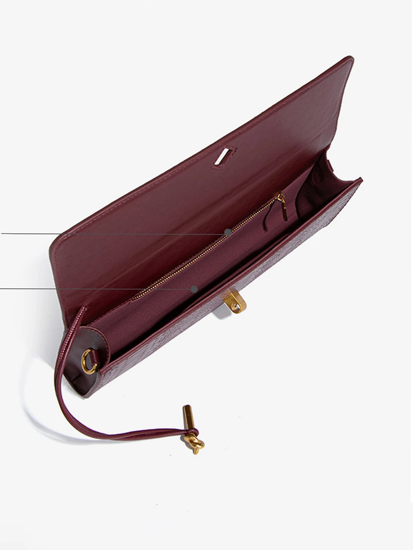 interieur du sac à main pochette tendance