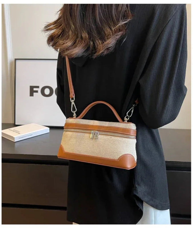 petite pochette bandouliere femme en toile marron