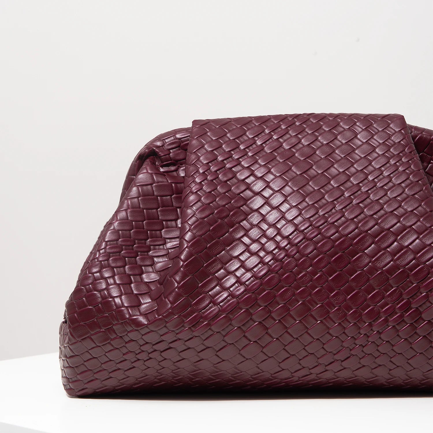 pochette femme bordeaux tisse