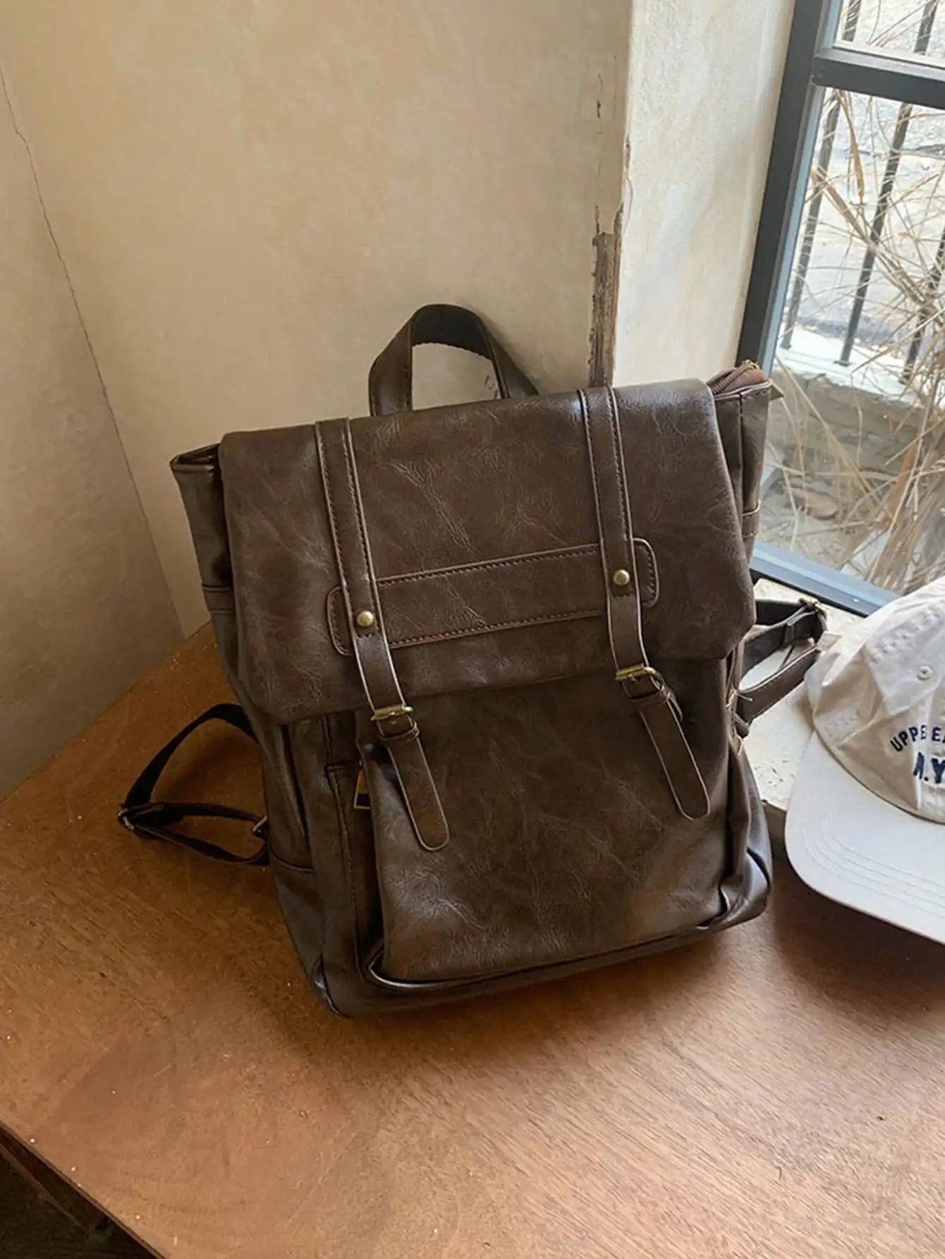 sac a dos simili cuir femme marron