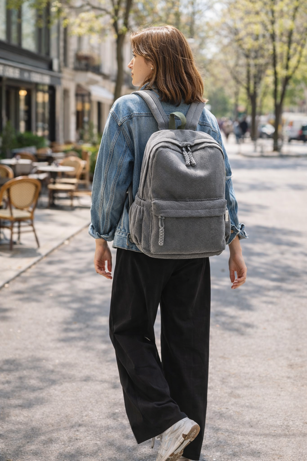 sac a dos velours gris porte