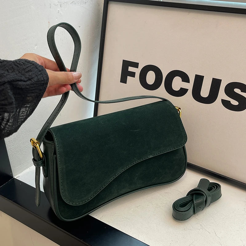 sac a main en daim vert