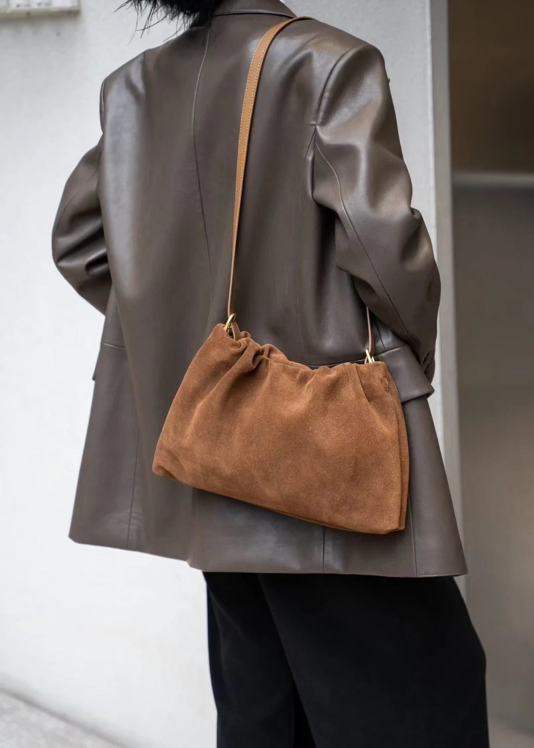 sac bandouliere daim