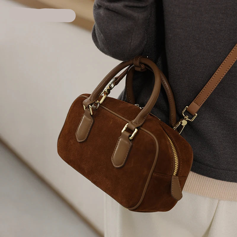 <strong>Le Sac Nala.                                                        </strong>