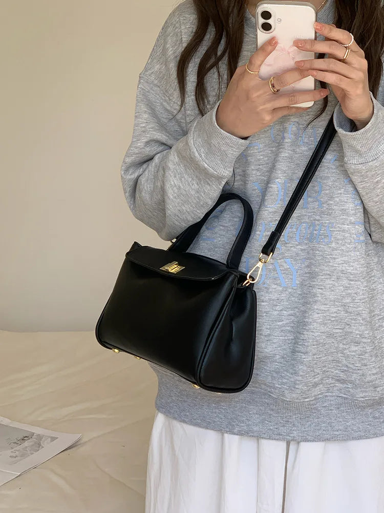 sac bandouliere en similicuir femme noir