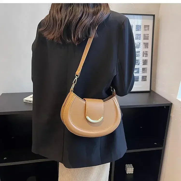 sac bandouliere rond marron clair