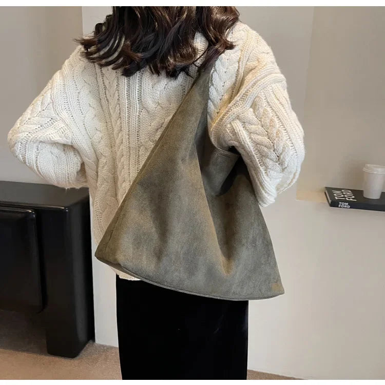 sac besace en daim