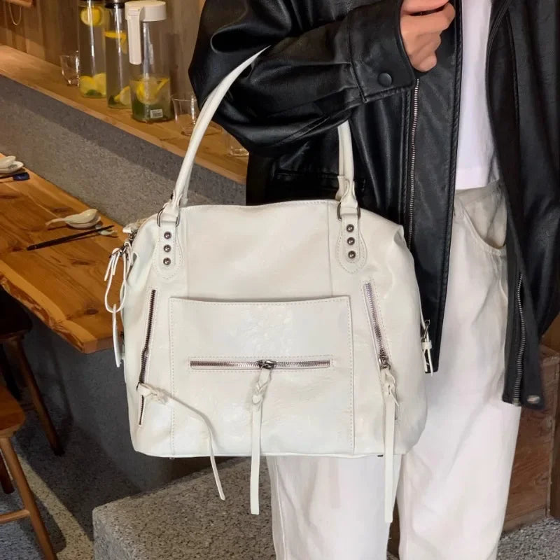 sac de cours blanc en similicuir