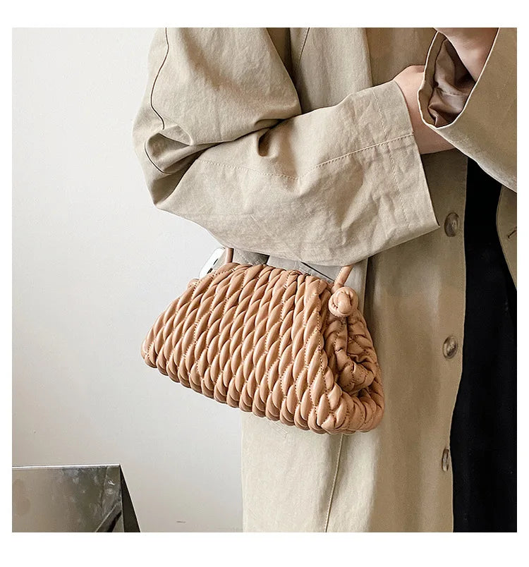 sac pochette porté bandouliere matelassé