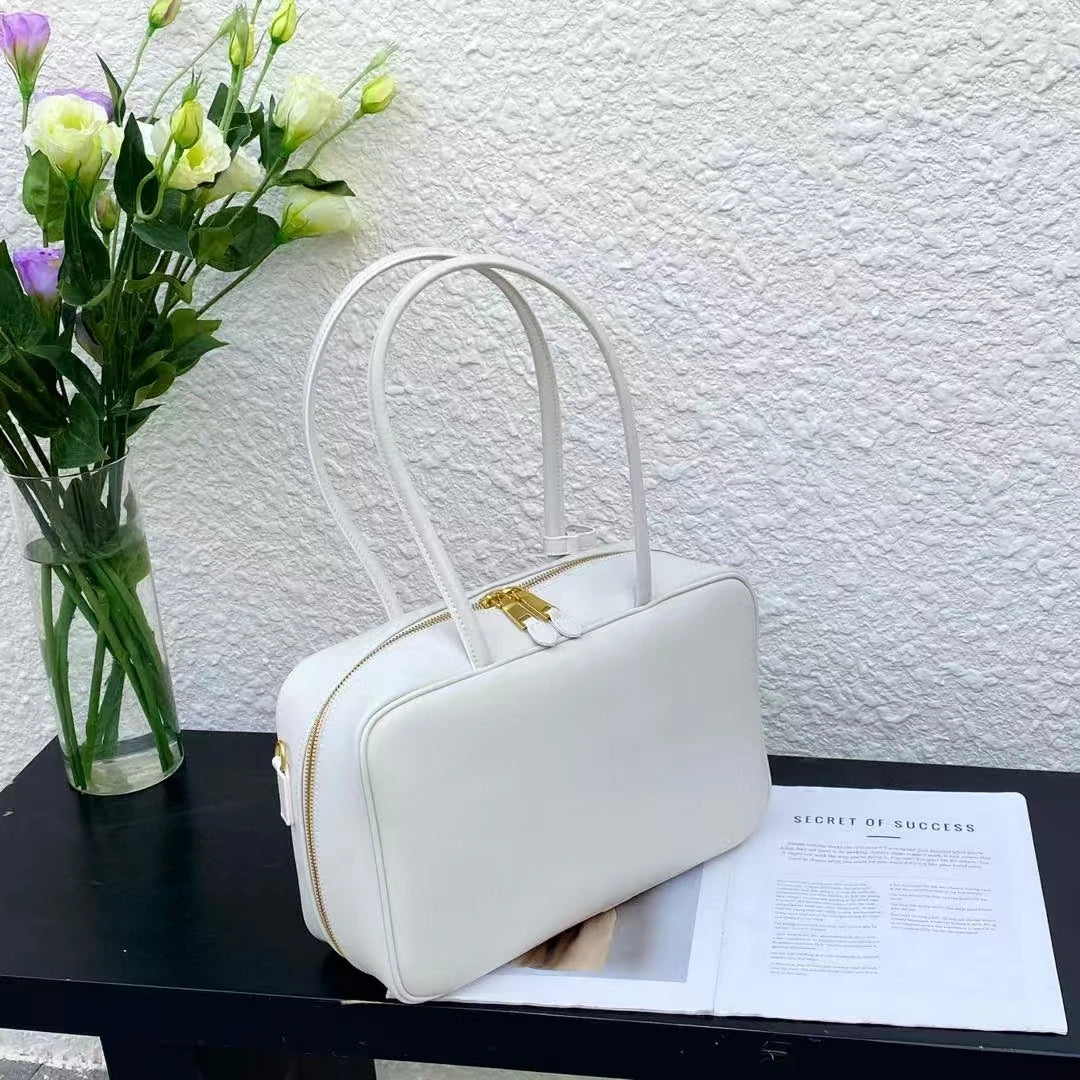 sac porte epaule cuir blanc elegant