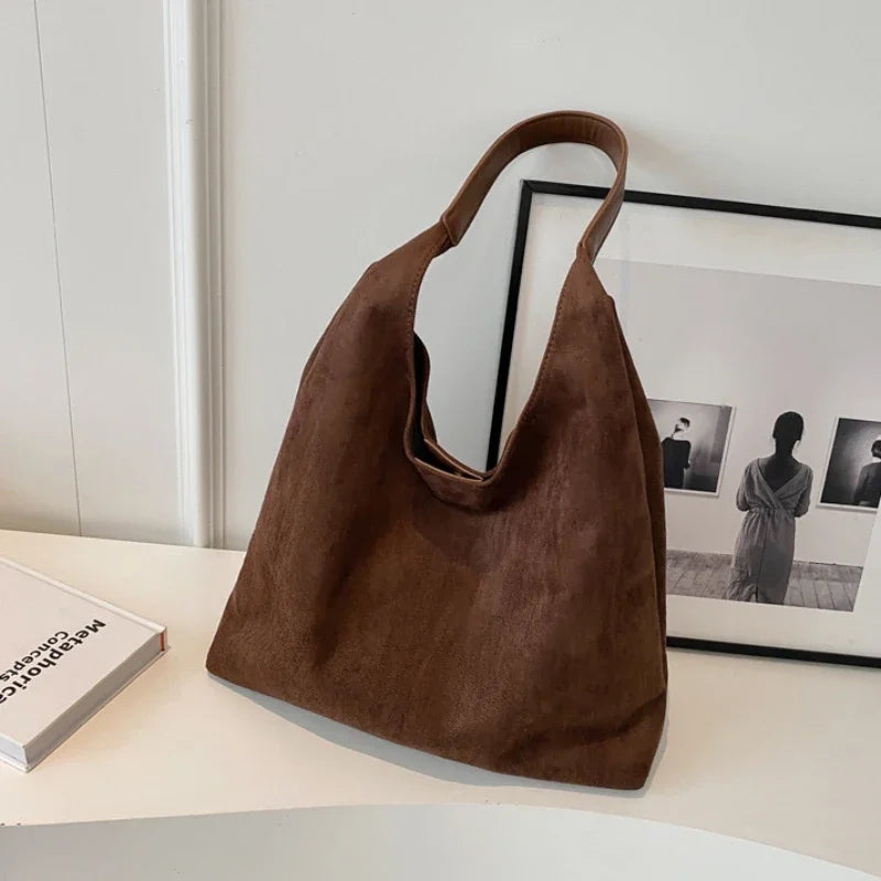 sac porte epaule en daim marron