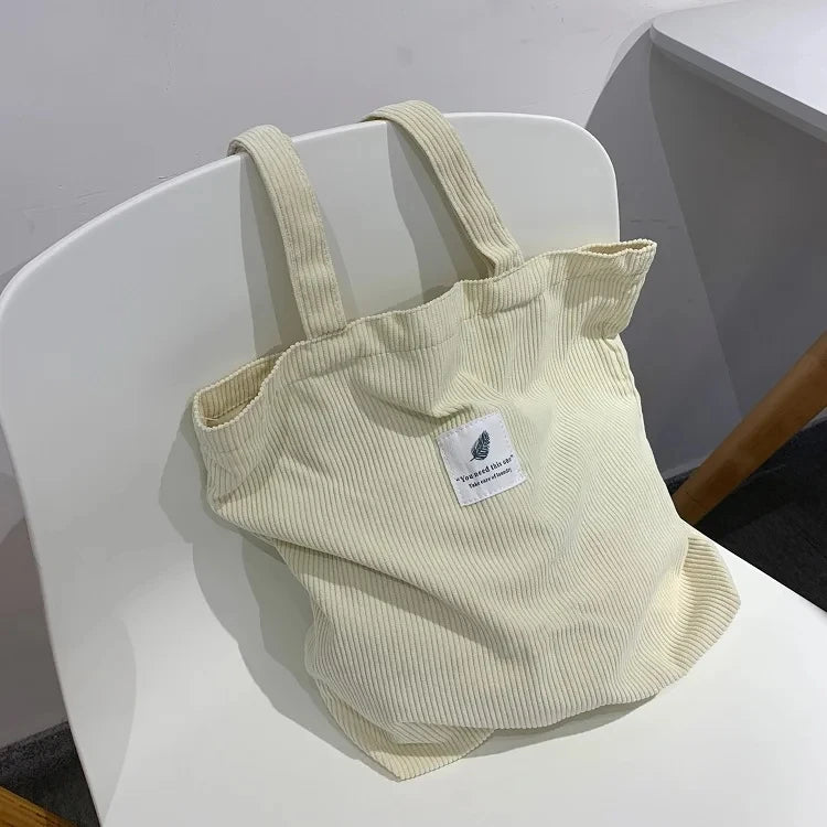 tote bag en velours cotele